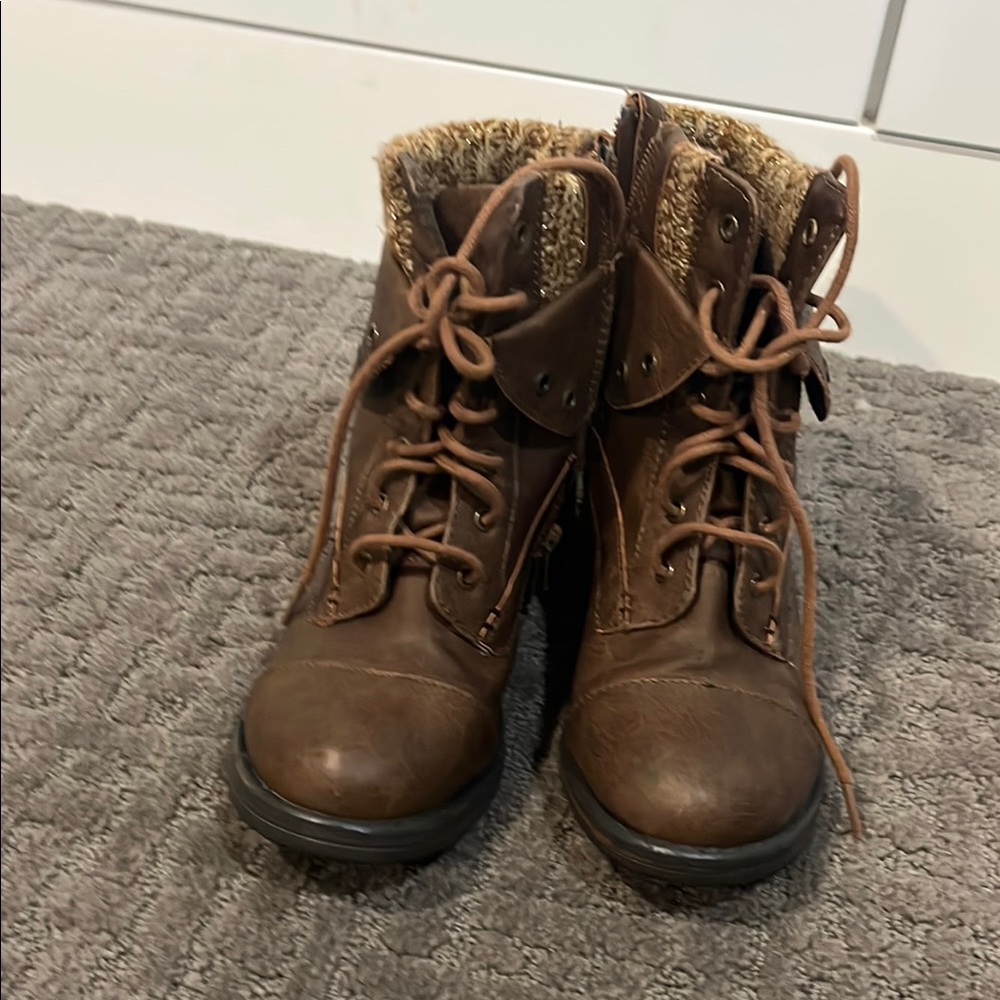 Steve Madden Brown Leather Boots with Warm Lining